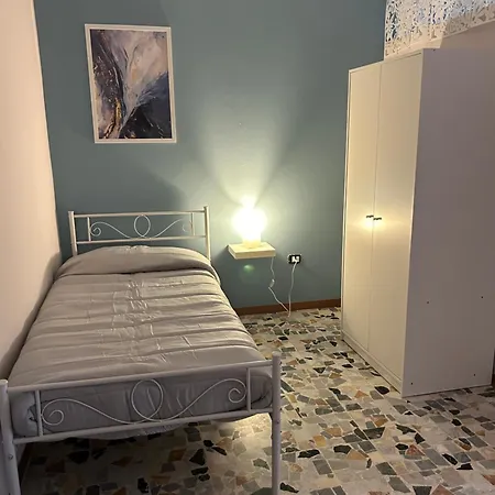 La Dama Bianca Apartment *